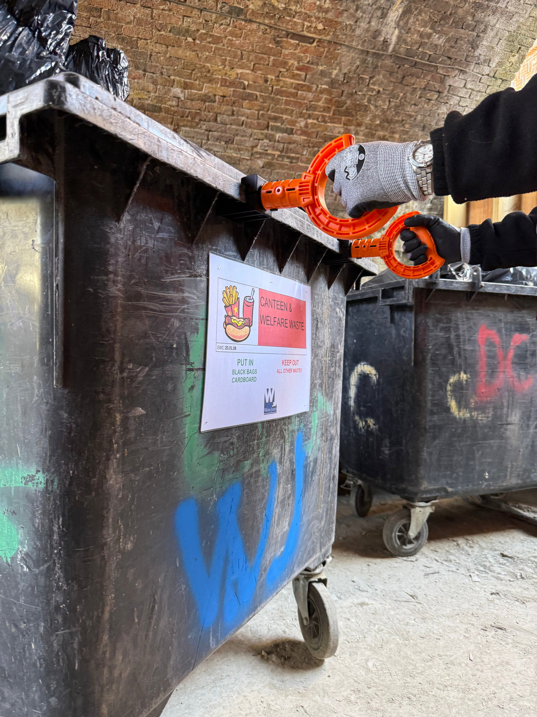 Wheelie Safe® ready for the new business recycling laws, Health & Safety Event 25 NEC