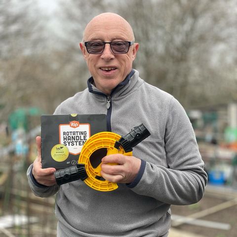 MuddyBootz blogger wins customised Wolves iTip Handles! ⚽👨‍🌾