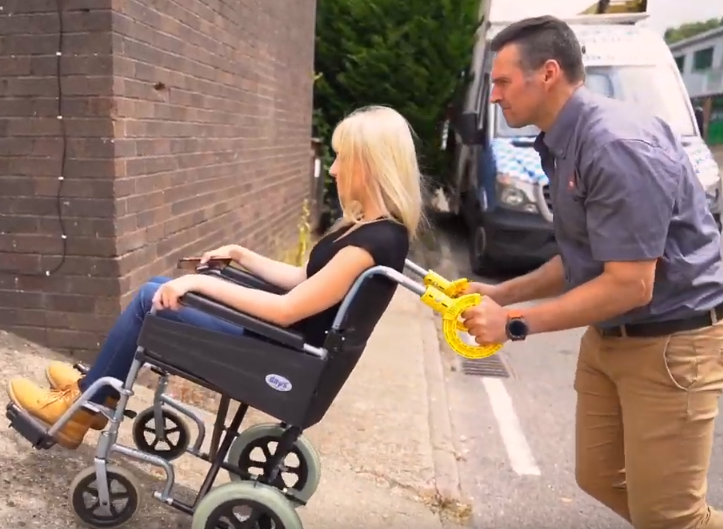 iRoll Safety Handles Make Wheelchair Use Safer for Caregivers